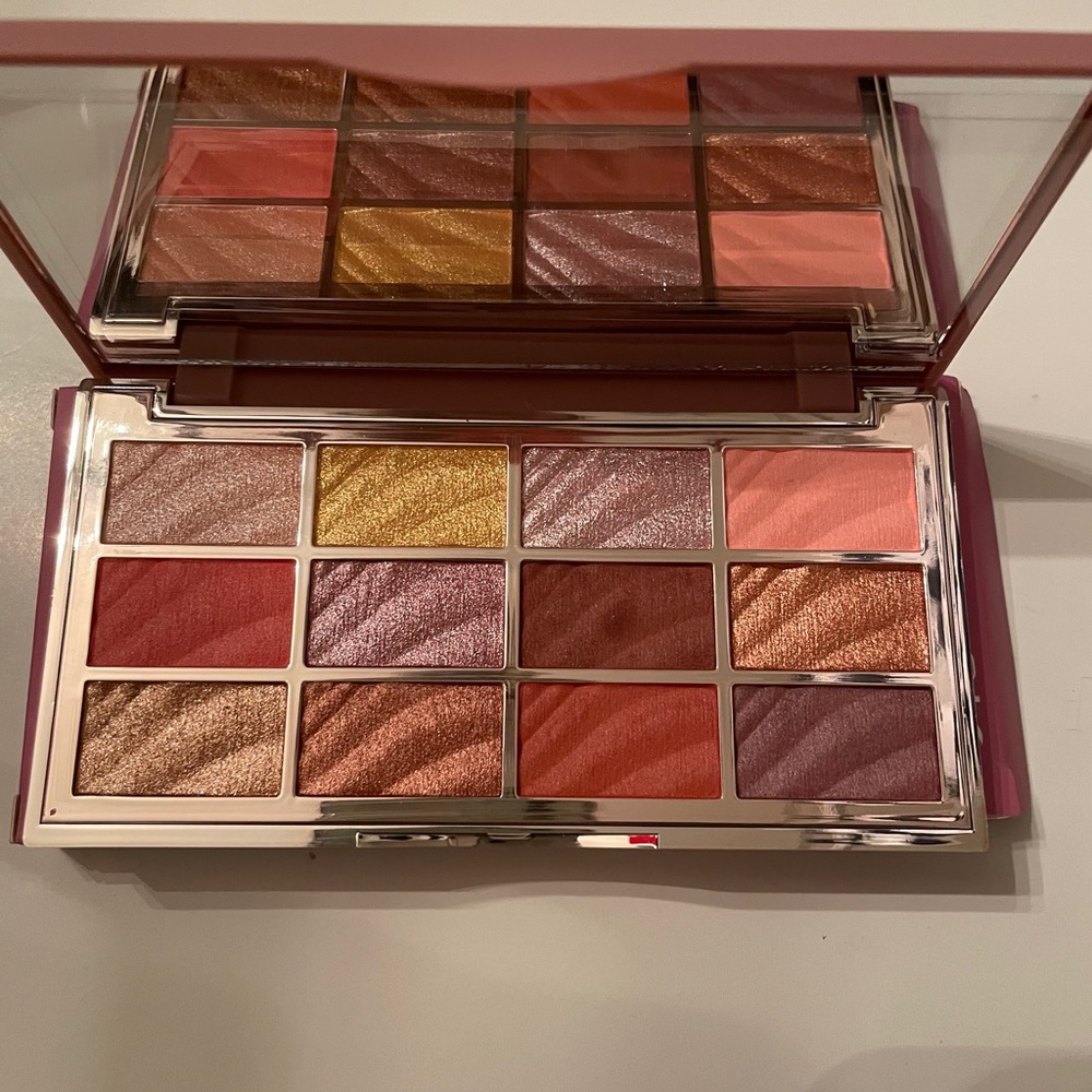 Ciate London Velvet Palette